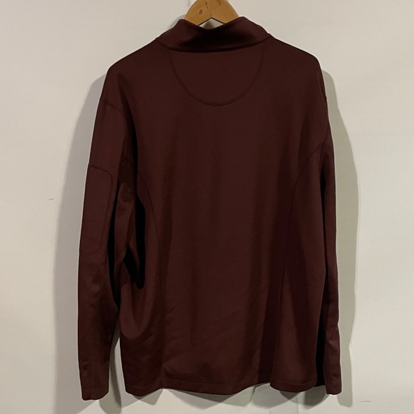 Untuckit Burgundy Half-Zip Top - Picture 3 of 3